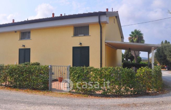 Appartamento in residenziale in Via Cesare Battisti