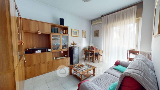 Appartamento in residenziale in Via Anselmo Oggioni 5