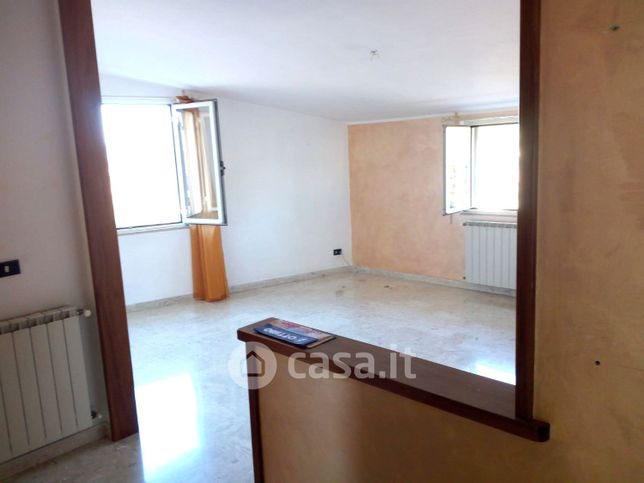 Appartamento in residenziale in Via dei Platani