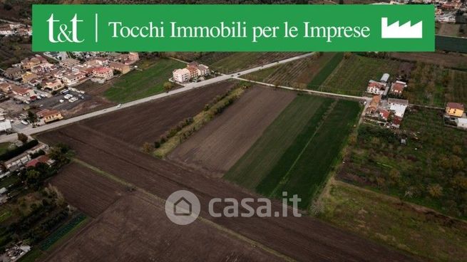 Terreno edificabile in residenziale in SS7 7