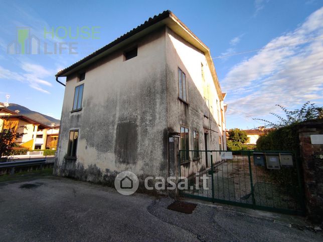 Villetta a schiera in residenziale in Strada dei Frati