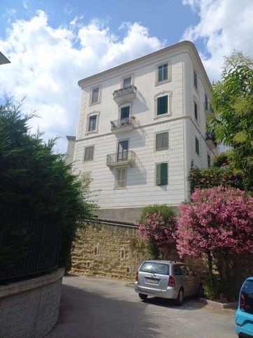 Villa in residenziale in Viale villa s maria