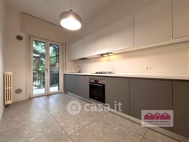Appartamento in residenziale in Viale Giuseppe Mazzini 10