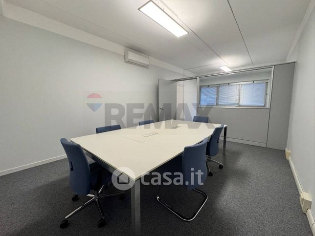Ufficio in commerciale in Via Maestri del Lavoro 4 b