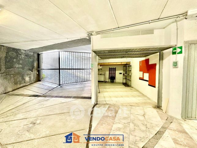 Box/posto auto in residenziale in Via Isonzo