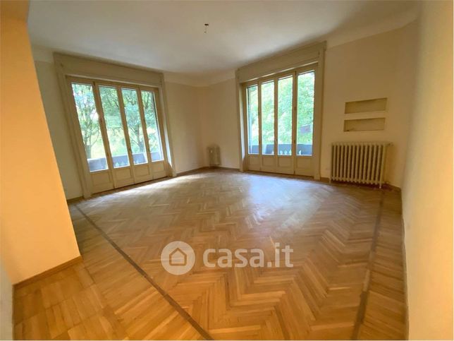 Appartamento in residenziale in Via Solferino 10