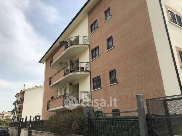 Appartamento in residenziale in Via Ruggero Leoncavallo 25
