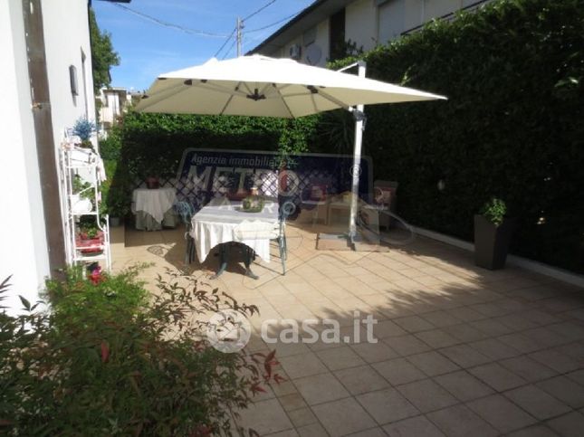 Casa indipendente in residenziale in Via del Costo