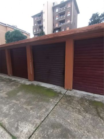 Box/posto auto in residenziale in