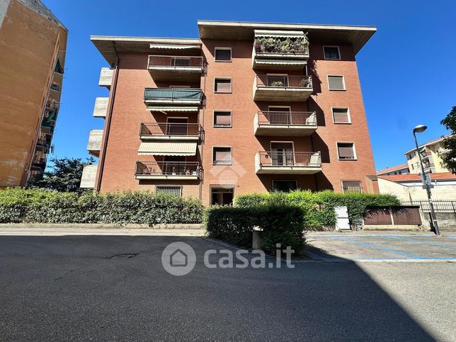 Appartamento in residenziale in Via Enrico Fiamberti 2