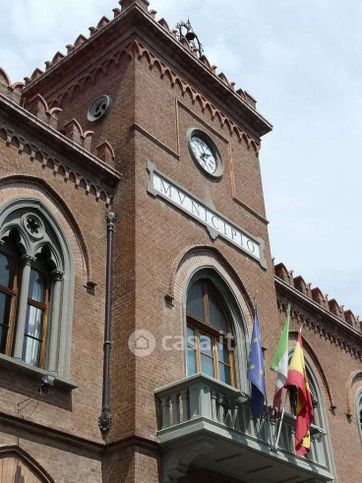 Casa indipendente in residenziale in 