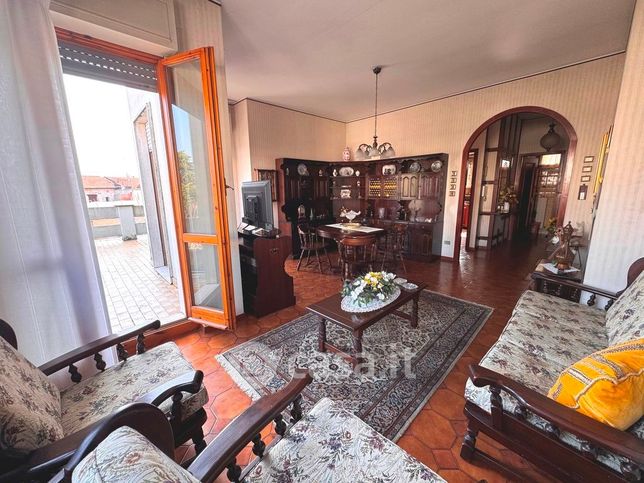 Appartamento in residenziale in Via Vochieri