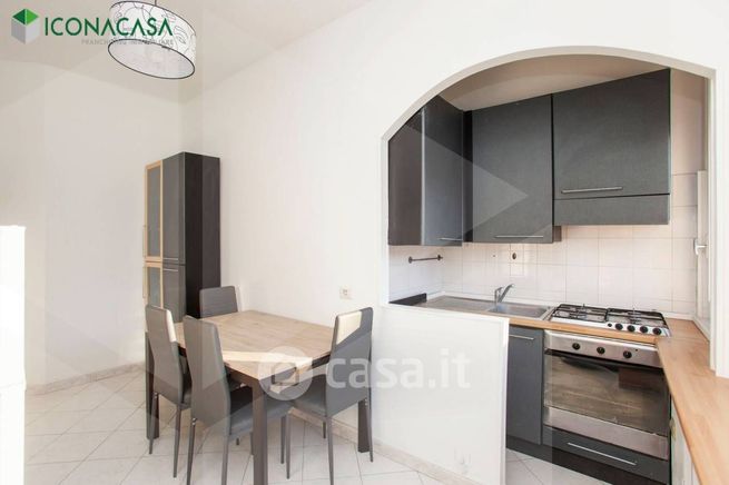 Appartamento in residenziale in Via Privata Tina di Lorenzo 3