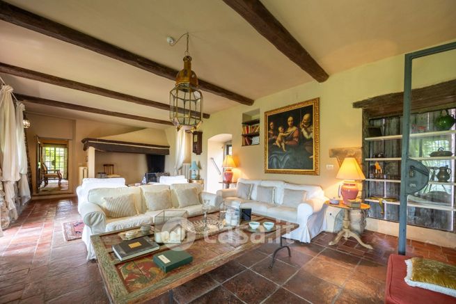 Casa indipendente in residenziale in Via Gamberaia
