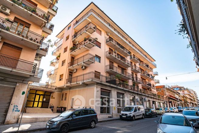 Appartamento in residenziale in Via Massimo D'Azeglio 111