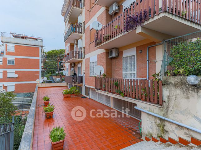 Appartamento in residenziale in Via Monticiano