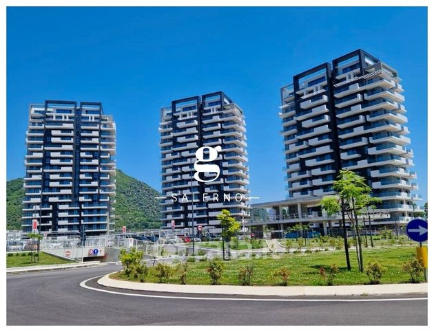 Box/posto auto in residenziale in Via Generale Clark 47