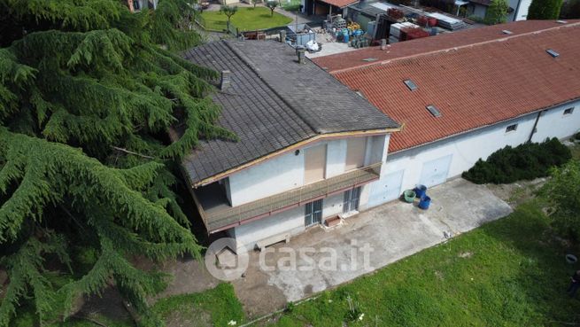 Villa in residenziale in