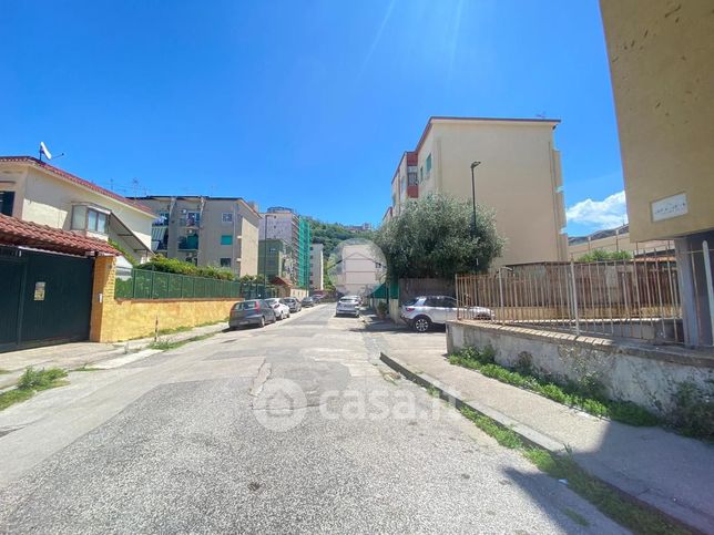 Appartamento in residenziale in Via Amerigo Crispo 47