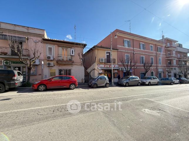 Appartamento in residenziale in Via Sebastiano Silvestri 93