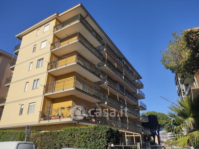 Appartamento in residenziale in Via Cristoforo Colombo 1