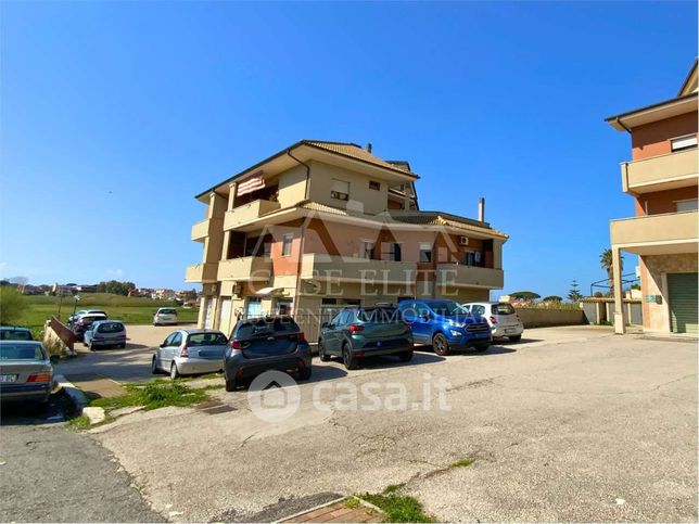 Appartamento in residenziale in Via del Nibbio 42