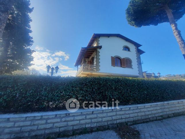 Attico/mansarda in residenziale in Via dei Mattei