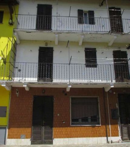 Casa bi/trifamiliare in residenziale in Via XX Settembre 54