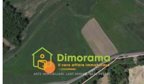 Terreno agricolo in commerciale in Via della Folla