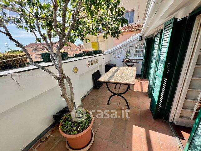 Appartamento in residenziale in Via Rambaldo 9