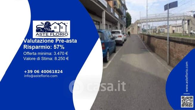 Box/posto auto in residenziale in Via San Carlo