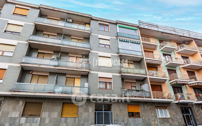 Appartamento in residenziale in Via Monte Bianco 22