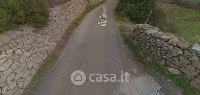 Box/posto auto in residenziale in Via dell' Agrifoglio