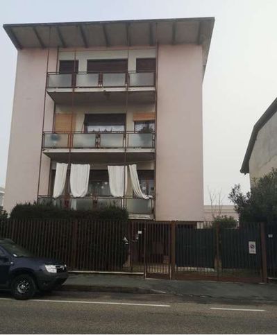 Appartamento in residenziale in Via Varese 100