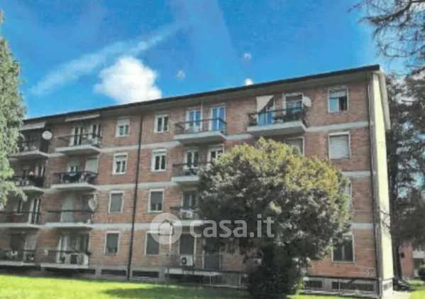 Appartamento in residenziale in Viale dei Mille 8