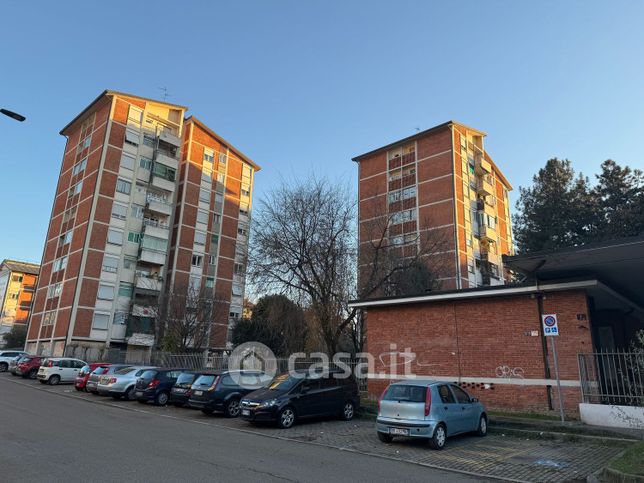 Appartamento in residenziale in Via Demonte 1