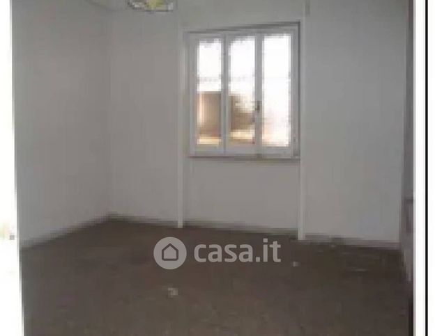 Appartamento in residenziale in Via O. Flacco 23