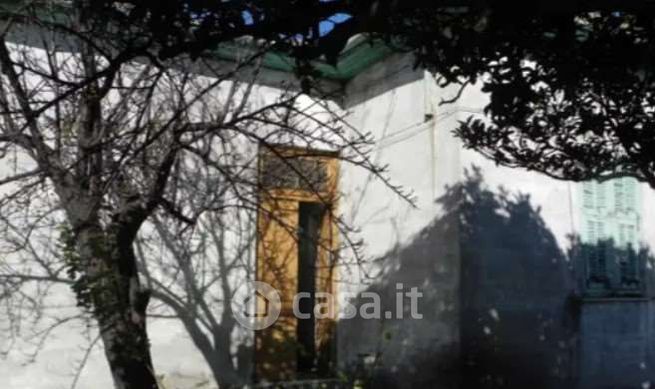 Casa indipendente in residenziale in Via Casarini 20