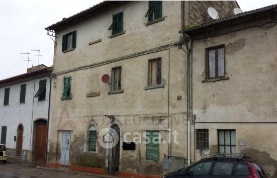 Appartamento in residenziale in Via Senese Romana 265