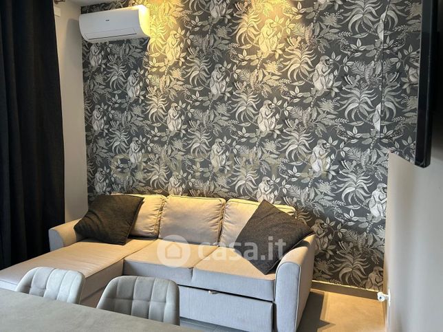 Appartamento in residenziale in Viale E. Villoresi 17