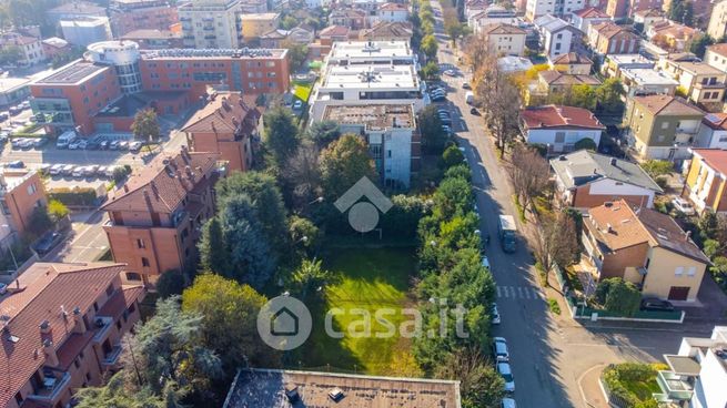 Terreno edificabile in residenziale in Via Frank Anna 4