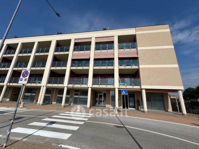 Appartamento in residenziale in Via Pier Luigi Vigada 15