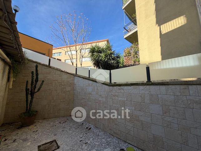 Appartamento in residenziale in Viale Colli Aminei 16