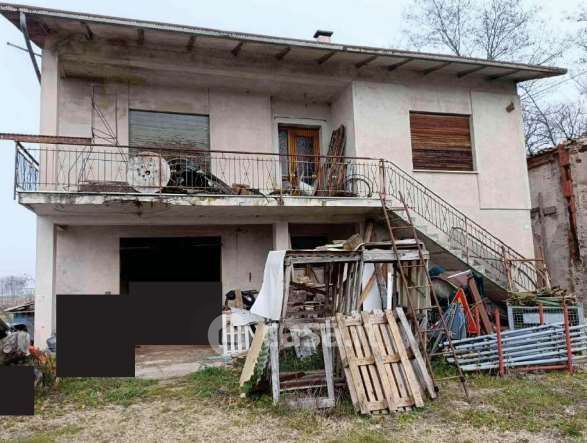 Casa indipendente in residenziale in Strada Provinciale 79