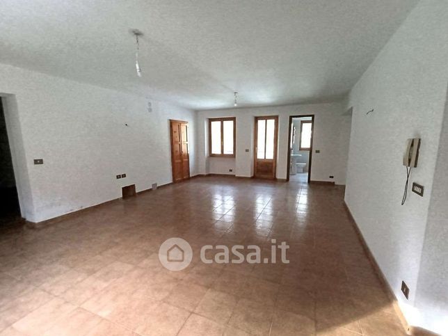 Appartamento in residenziale in Frazione Berriaz