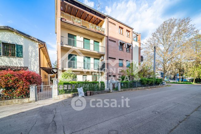 Appartamento in residenziale in Via Prospero Pirondi 1