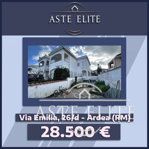 Appartamento in residenziale in Via Emiliá