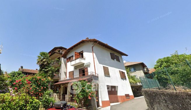 Casa indipendente in residenziale in Via Peri 6