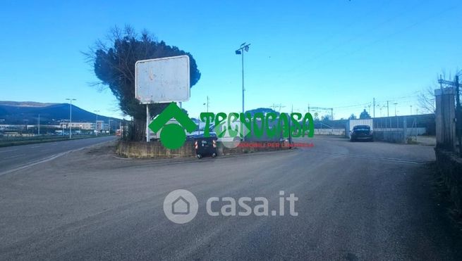 Terreno agricolo in commerciale in Viale XI Agosto 110