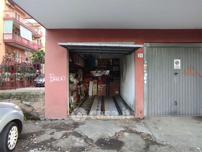 Garage/posto auto in residenziale in Via Trapani